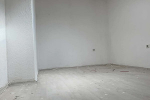 Продавам 2 собен стан карпош2