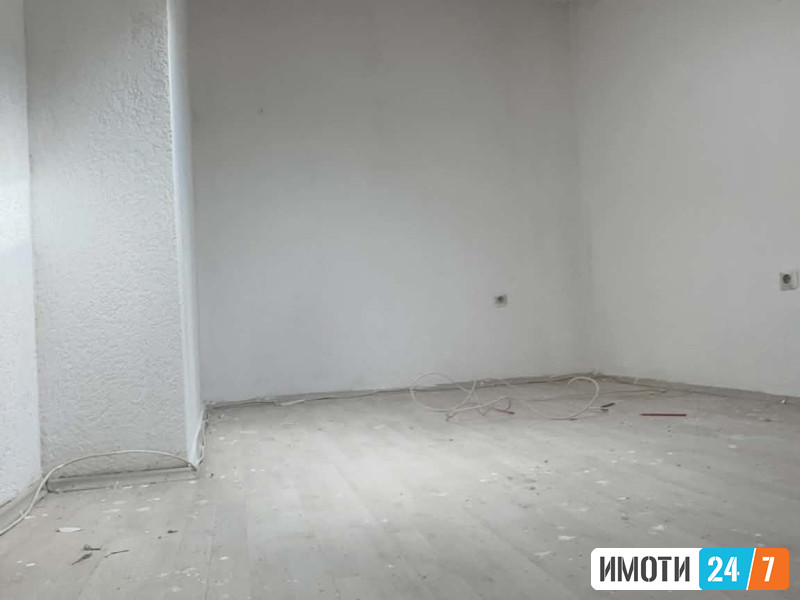 Продавам 2 собен стан карпош2