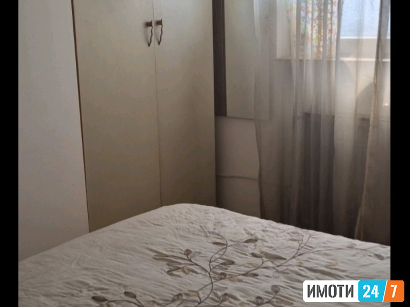 Се издава