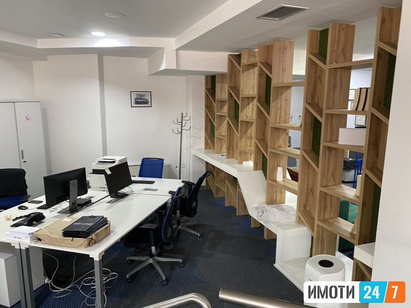 DELOVEN PROSTOR SO LOKACIJA VO CENTAR