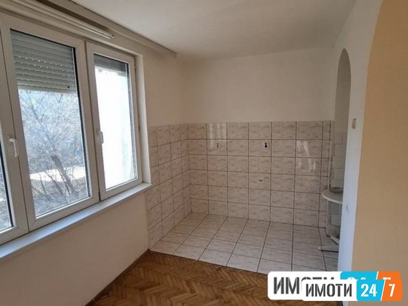 Се продава стан во Карпош 1
