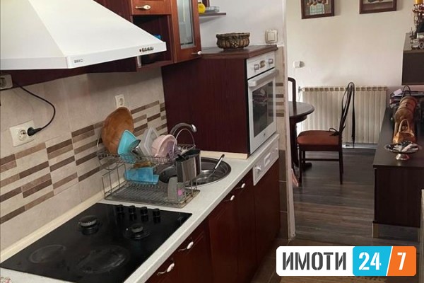Се продава стан во Ново Лисиче