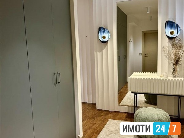 Се продава Стан во  нас Карпош 4