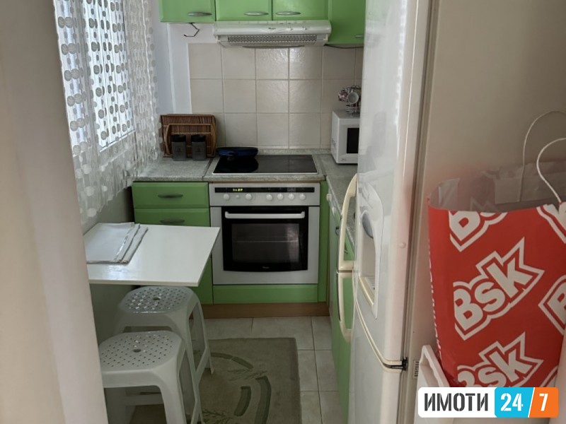 Се издава Стан во  нас Центар-Карпош