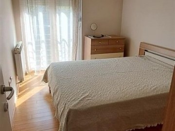 Урбан Лајф издава стан во Ново Лисиче со 2 подземни паркинг места