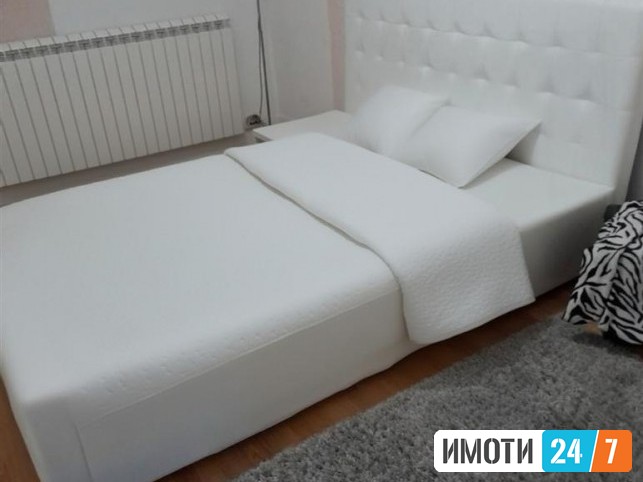 Урбан Лајф издава стан во Центар спроти Дајмонд