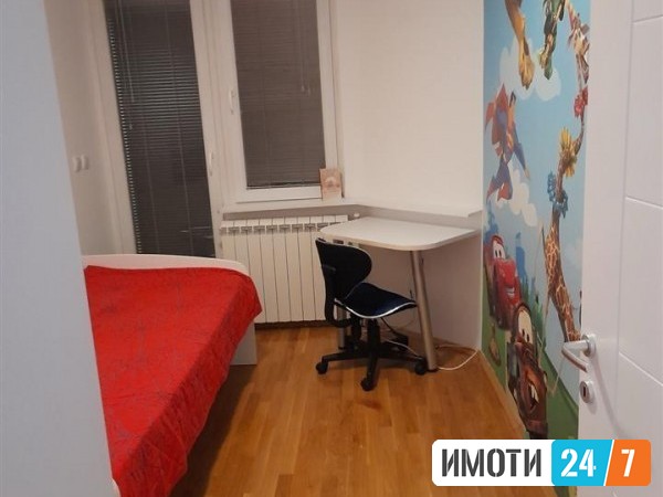 Урбан Лајф издава стан во Центар спроти Дајмонд