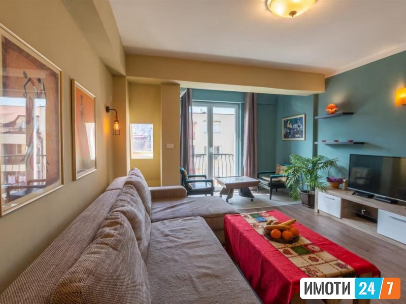 Урбан Лајф издава стан во Кисела Вода со полед кон Водно