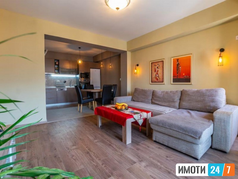 Урбан Лајф издава стан во Кисела Вода со полед кон Водно