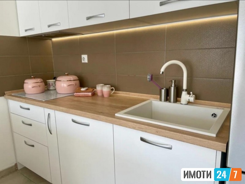 Урбан Лајф издава луксузно-наместен стан во Карпош 1