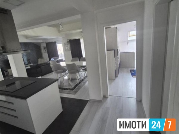 Урбан Лајф продава стан до Германска Амбасада