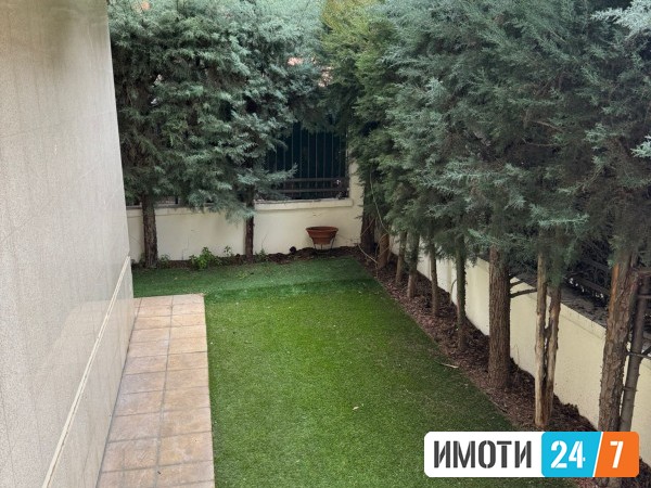 Урбан Лајф продава стан во Козле со 3 спални соби