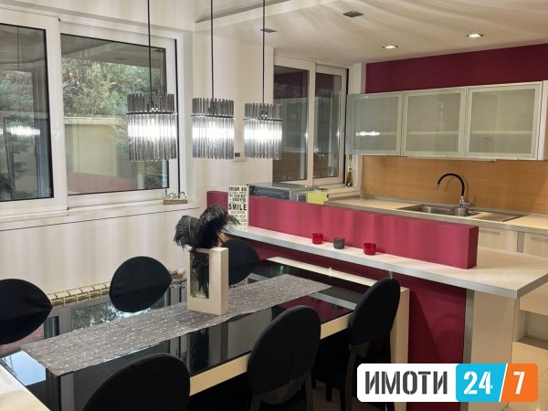 Урбан Лајф продава стан во Козле со 3 спални соби