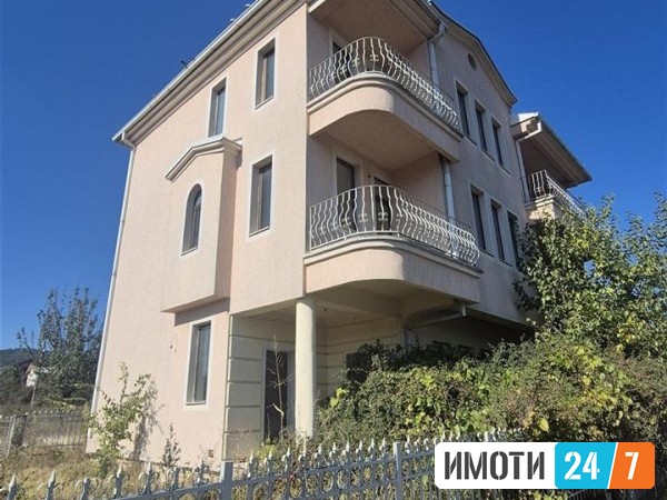 Урбан Лајф продава куќа во Волково