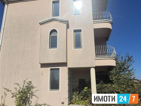 Урбан Лајф продава куќа во Волково