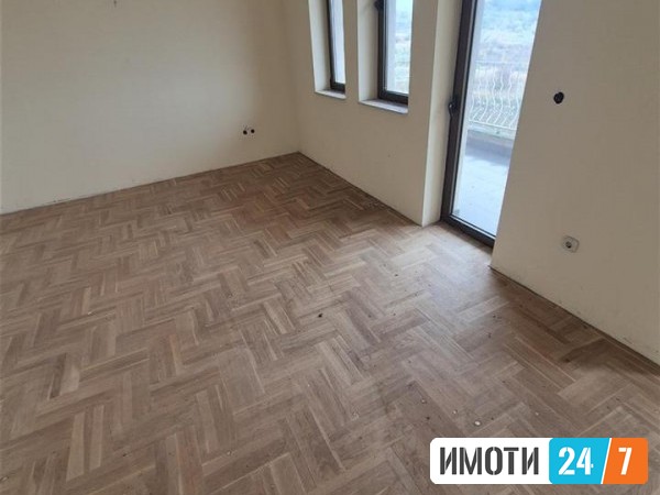 Урбан Лајф продава куќа во Волково