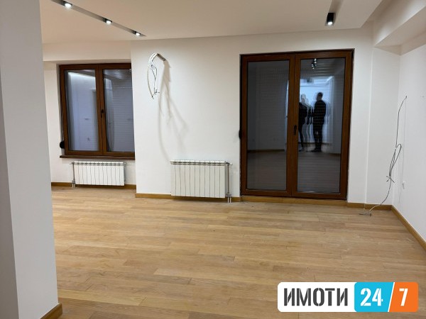 Урбан Лајф издава деловен простор во Адора Флатирон