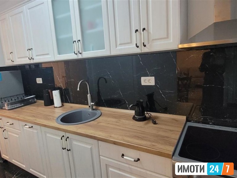 Урбан Лајф издава стан во Капиштец