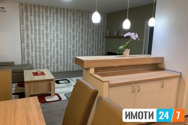 Урбан Лајф издава стан во Центар