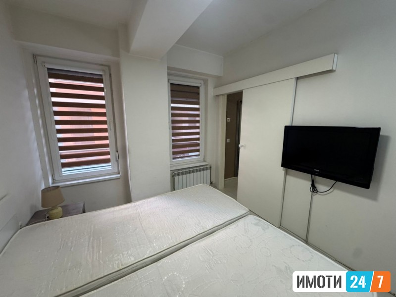 Урбан Лајф продава луксузно наместен стан во Дебар Маало