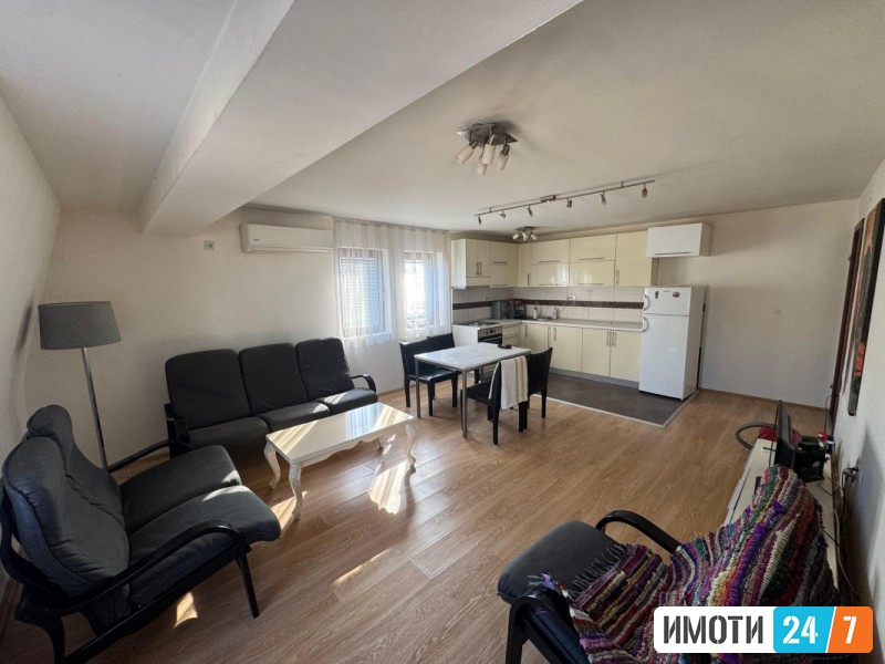 Урбан Лајф издава стан во Центар