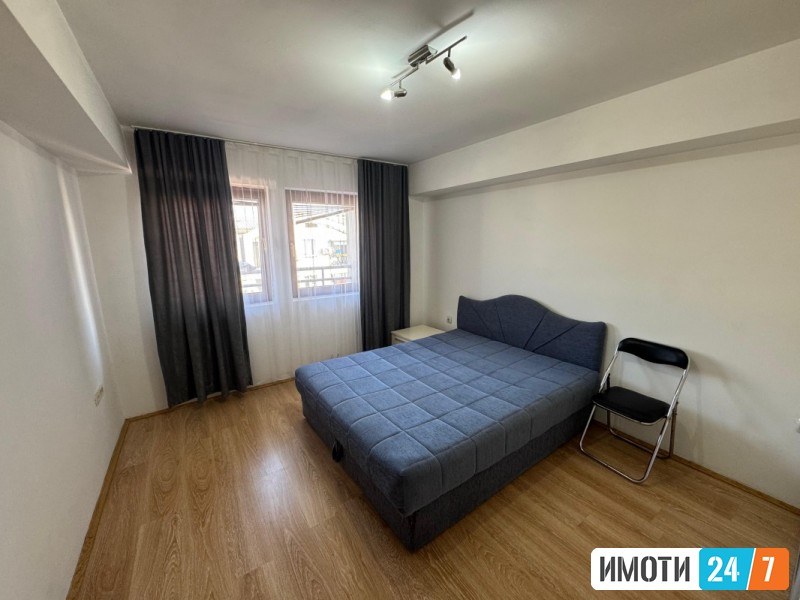 Урбан Лајф издава стан во Центар