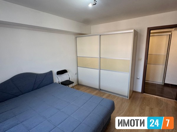 Урбан Лајф издава стан во Центар