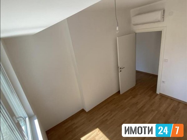 Урбан Лајф издава деловен простор во Аеродром