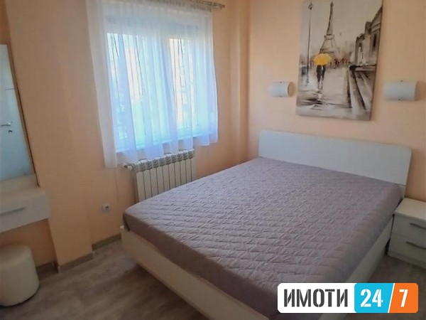 Урбан Лајф издава стан во Центар кај Европска Унија