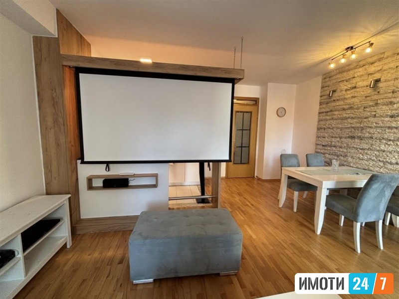 Урбан Лајф издава луксузен стан во Центар со Паркинг место