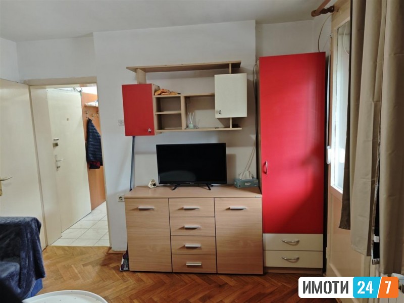 Урбан Лајф издава стан во Аеродром