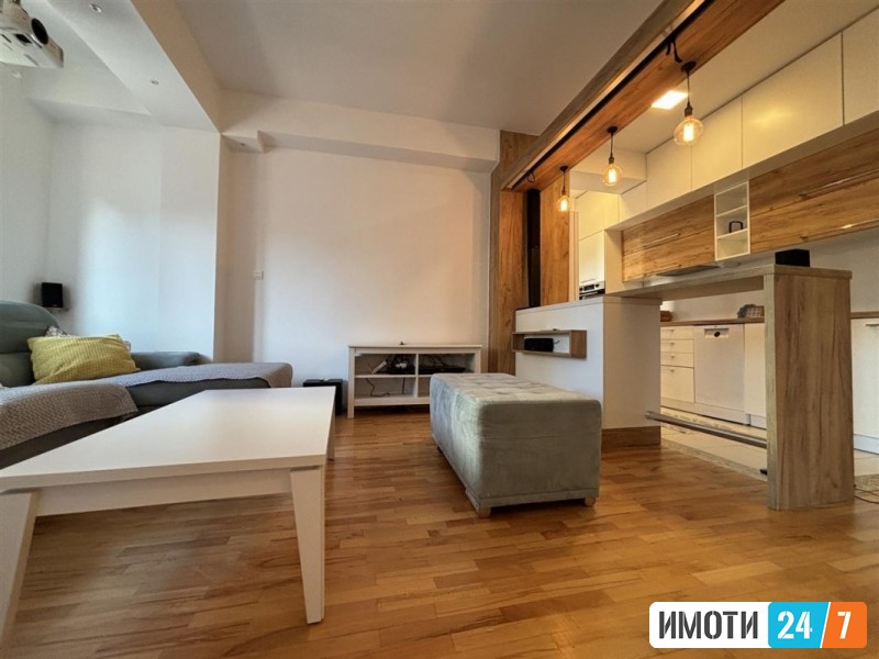 Урбан Лајф издава луксузен стан во Центар со Паркинг место