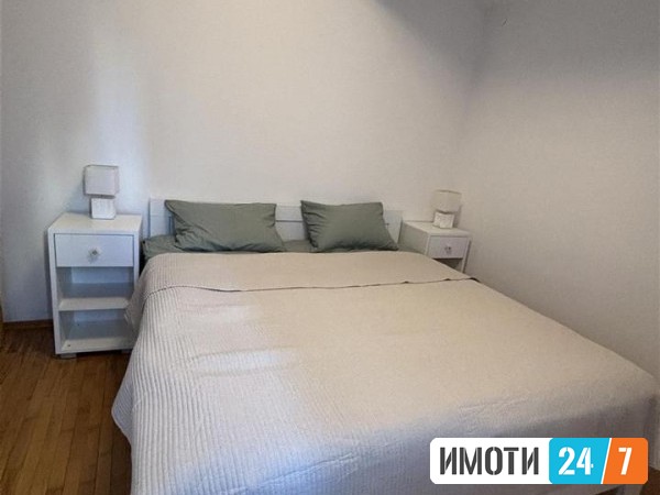 Урбан Лајф издава луксузен стан во Центар со Паркинг место