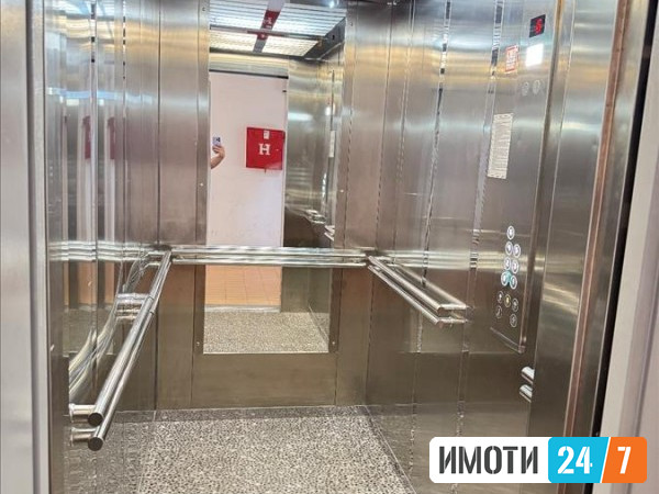 Урбан Лајф продава полунаместен стан кај Нова Железничка
