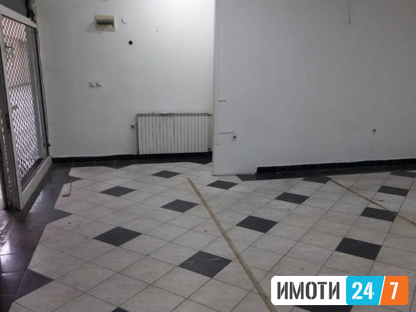 Урбан Лајф издава деловен простор во Аеродром