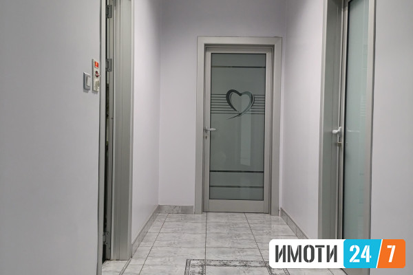 Урбан Лајф издава деловен простор во Аеродром