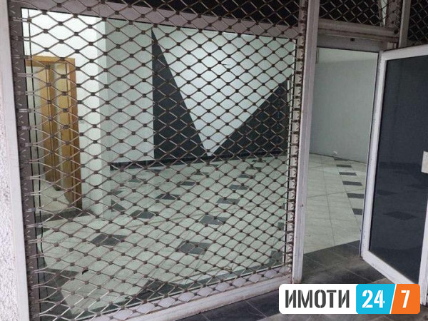 Урбан Лајф издава деловен простор во Аеродром