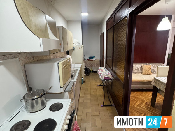 Урбан Лајф продава стан во Аеродром позади Тренд