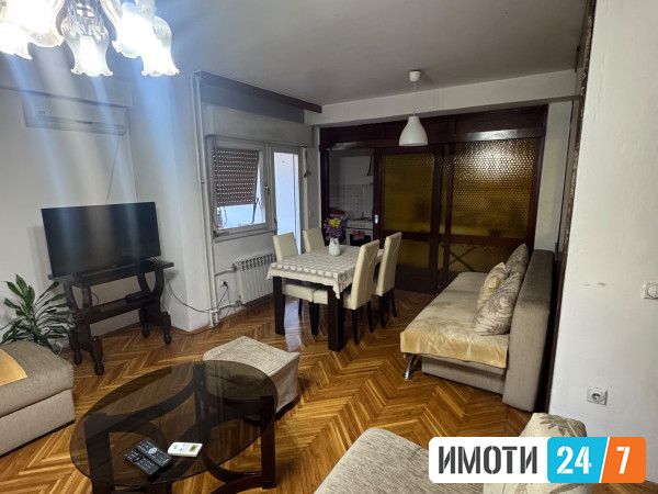 Урбан Лајф продава стан во Аеродром позади Тренд