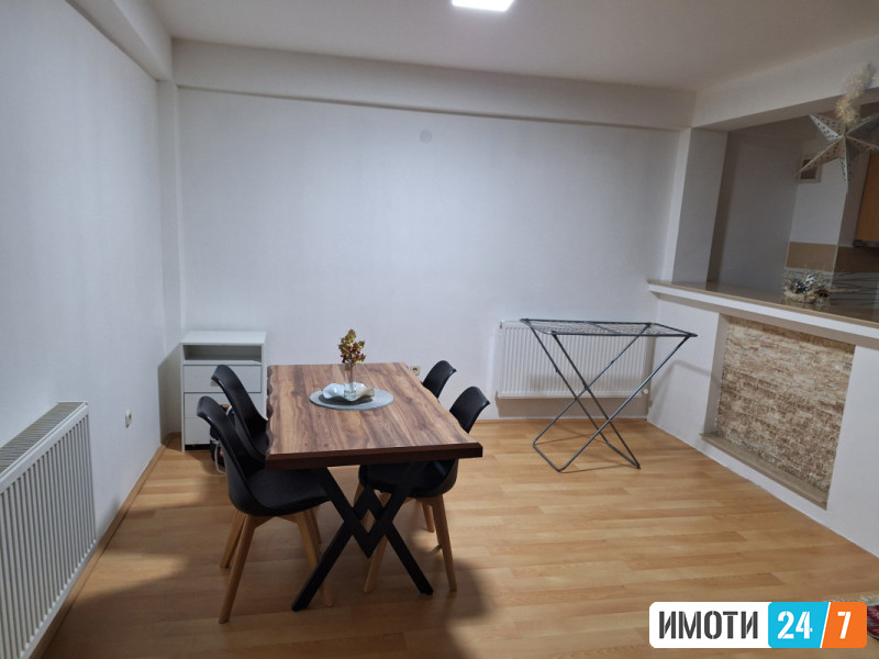 Урбан Лајф издава стан во Центар