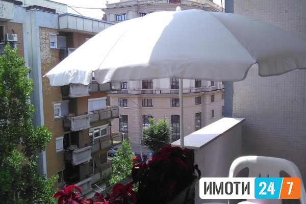 Урбан Лајф издава стан во строг Центар