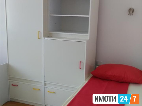 Урбан Лајф издава стан во строг Центар