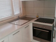 DOMIK IZDAVA LUX 3 SOBEN STAN VO DEBAR MAALO