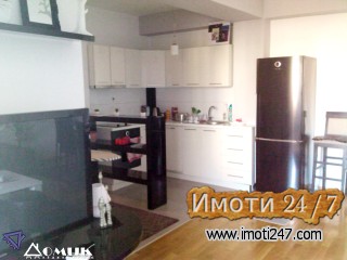 DOMIK IZDAVA LUX 3 SOBEN STAN VO CENTAR