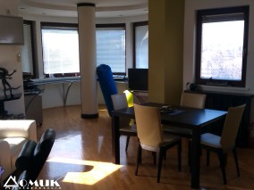DOMIK IZDAVA LUKSUZEN 4-SOBEN STAN NA 50 DIVIZIJA