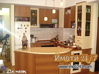 SE PRODAVA TOP 2 SOBEN NOV STAN 58 M2 VO CENTAR