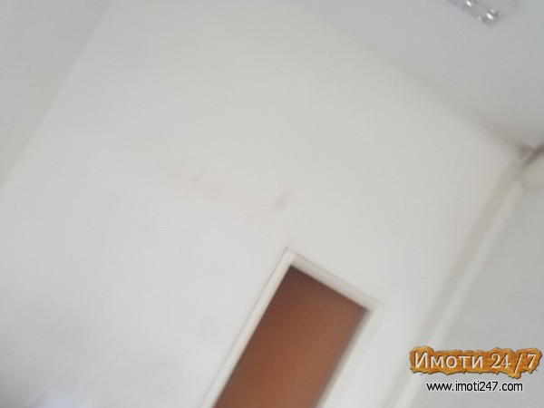 Се продава Деловен простор во  нас Карпош 4