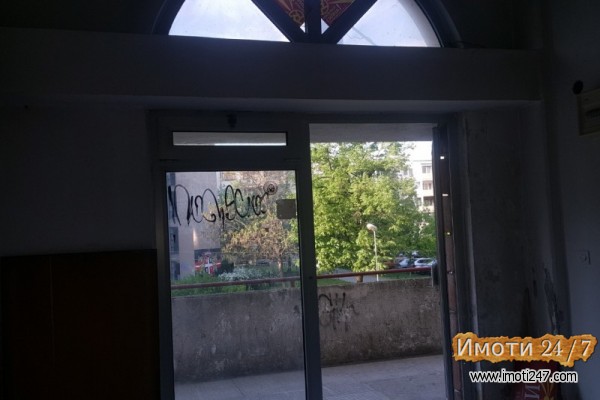 Sell Office space in   Karposh 4