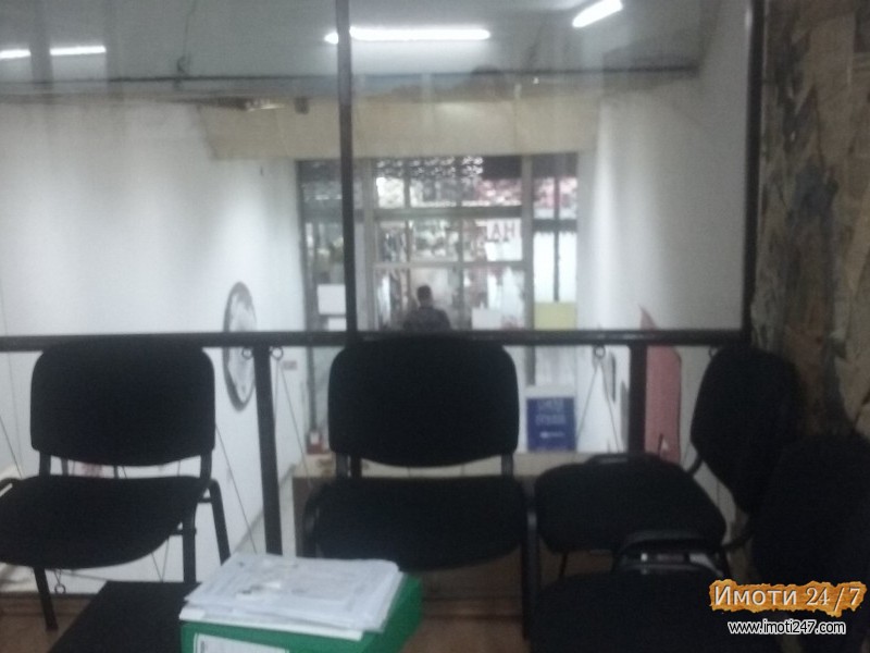 Се продава Деловен простор во  нас Центар