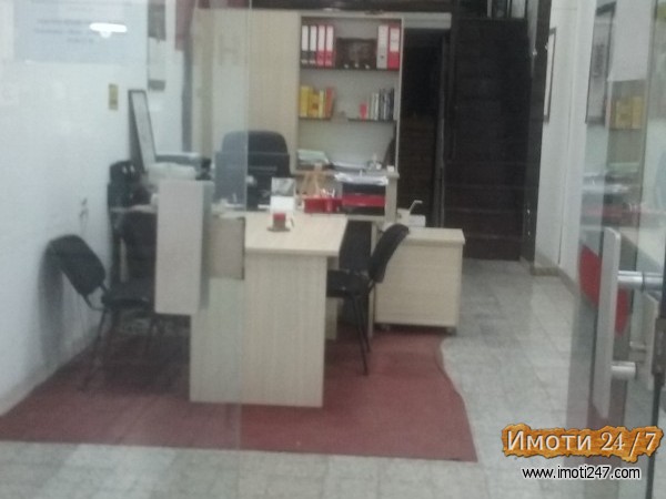 Се продава Деловен простор во  нас Центар
